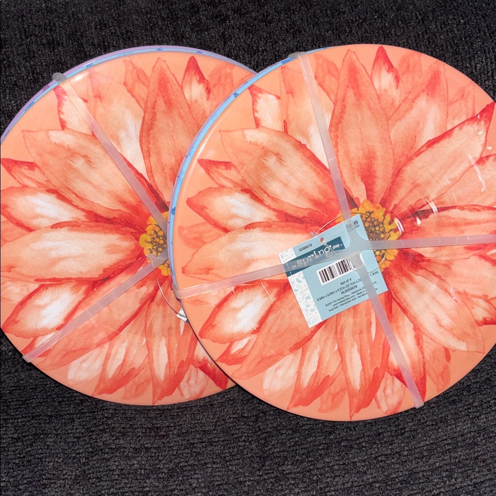 Flower Plates 8 Piece